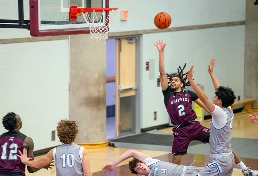 Justace Byam puts up a shot against Lethbridge on Saturday night (Gerard Murray photo).