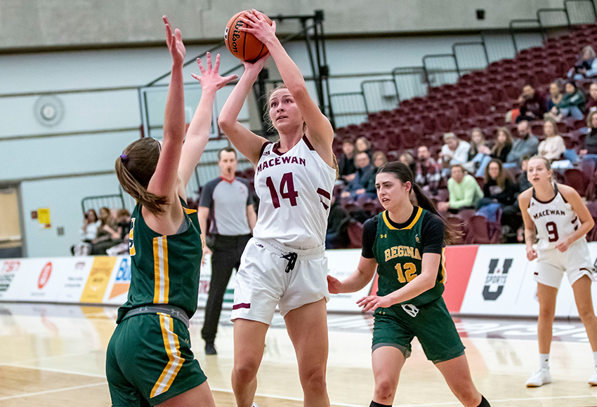 Shannon Majeau led the Griffins with 18 points in an 89-63 loss to Regina on Friday night (Eduardo Perez photo).