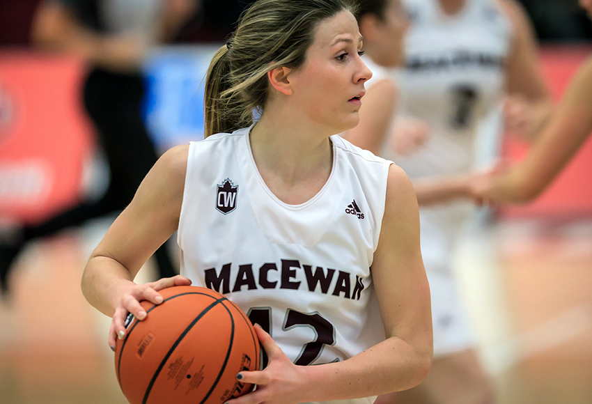 Kayla Ivicak had nine double doubles for the Griffins during the 2017-18 Canada West season, which is top five in the conference and set a new school record (Robert Antoniuk photo).