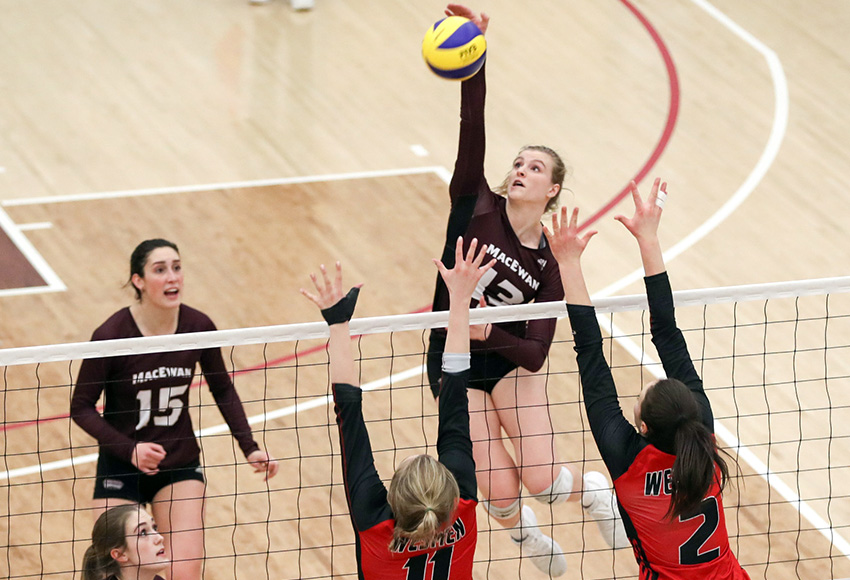 Cassidy Kinsella finished off her university career in style on the weekend, leading the Griffins to a sweep of Winnipeg and finishing second on the Canada West career list in kills and points (Eduardo Perez photo).