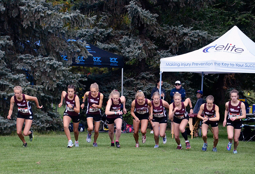 Kiana Row, third from left, and her Griffins teammates charge off the start line at Saturday's ACAC Grand Prix (Samantha Mastel-Marr photo).