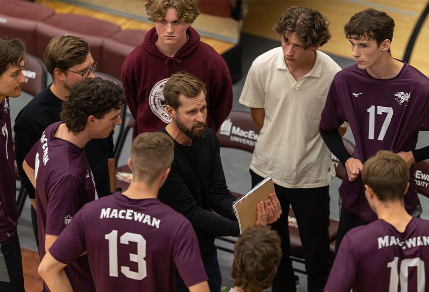 Head coach Brad Poplawski and his team will return to action with their first matches of the second semester Jan. 10-11 vs. UFV at David Atkinson Gym (Robert Antoniuk photo).