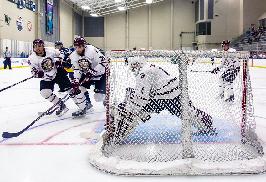 Marc-Olivier Daigle had to be sharp as Concordia matched MacEwan with 43 shots. The goaltender stopped 41 of those, though, leading the Griffins to a 5-2 win (Joel Kingston photo).