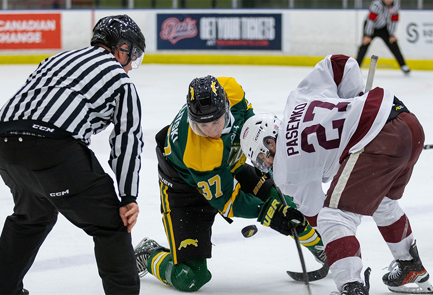 Marc Pasemko scored the game-winner for the Griffins in the third period (Jayna Stoudt photo).