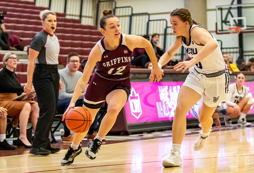 Noelle Kilbreath led the Griffins with 16 points in a 55-51 loss to MRU on Saturday (Eduardo Perez photo).