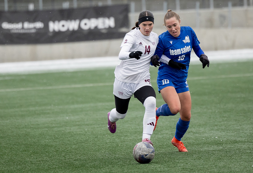 Temperatures will be much more reasonable when Anneke Odinga and the Griffins face Victoria on March 24 indoors for the first time since their Canada West quarter-final match last October (Rebecca Chelmick photo).