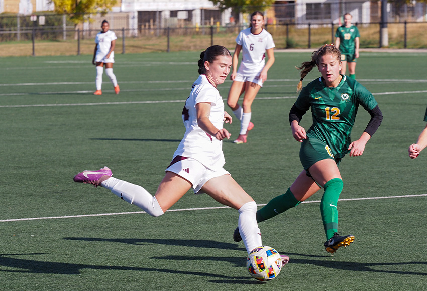 Anneke Odinga and the Griffins head into the final weekend of the regular season with a chance to clinch first place in the Canada West Prairie Division (Norman Bo photo).