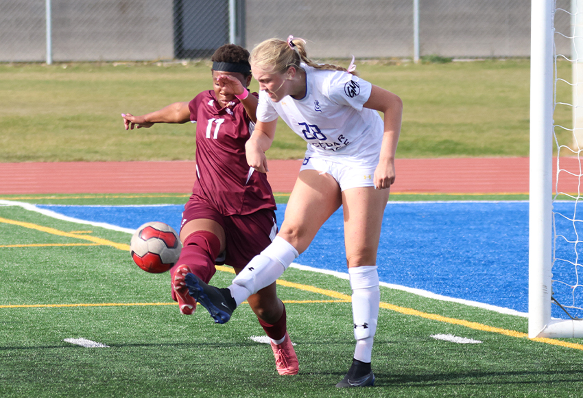 The Griffins had some close calls to net an insurance goal like this battle just off the Lethbridge line between Grace Mwasalla and Lethbridge's Chloe Wilson, but it never game and the Pronghorns rallied for a draw (Cam Yoos photo).