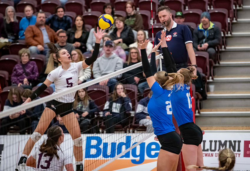 Mariah Bereziuk led the Griffins with 14 kills, four aces, 17 digs, six blocks and a match-high 22.5 points (Eduardo Perez photo).