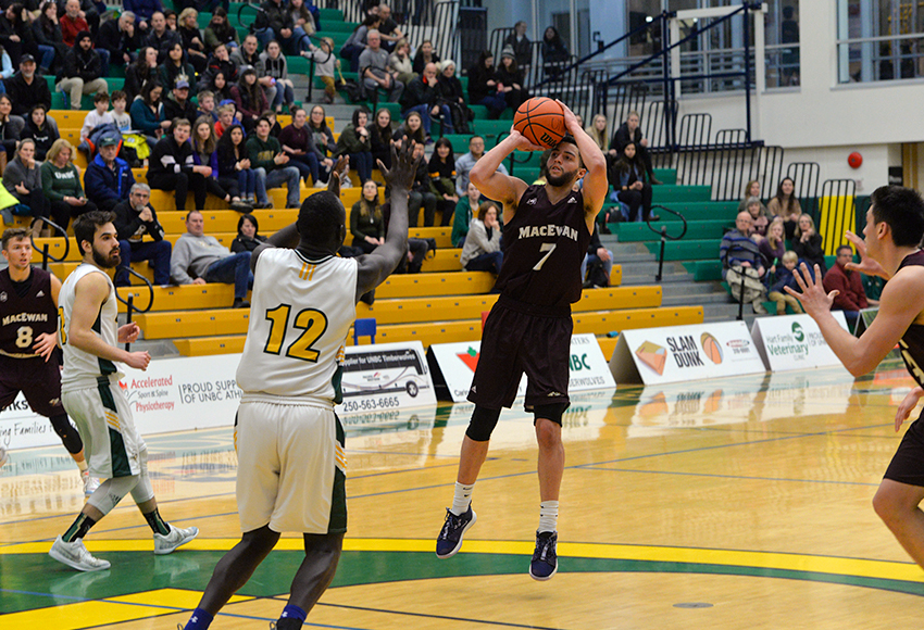 Jake Notice led the Griffins with 25 points on Saturday, but they lost 99-80 to the UNBC Timberwolves (Rich Abney photo).